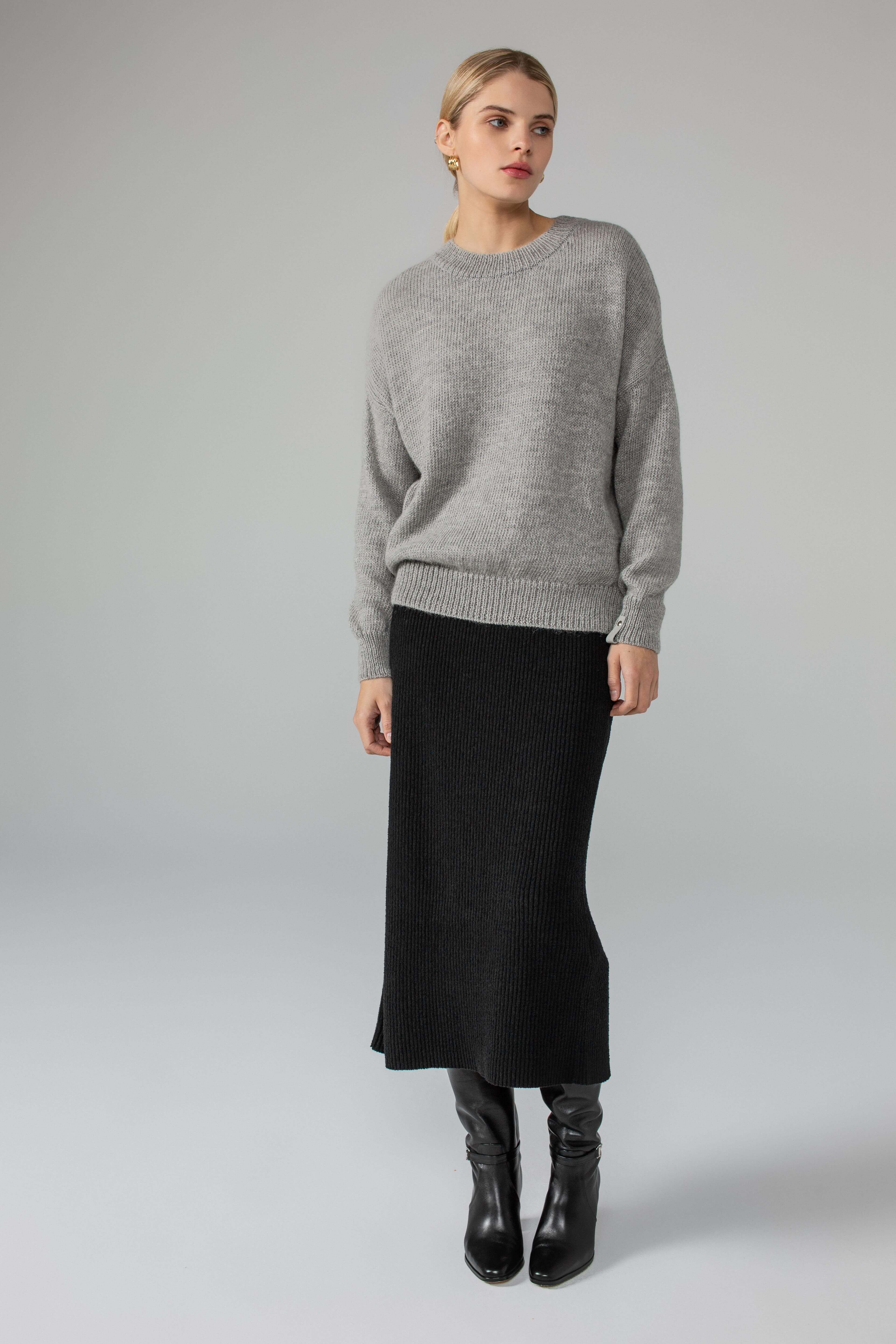 'Uma' light grey sweater